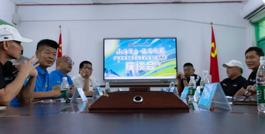 a5b28fde404d1382de9dff92224e4107 图片
